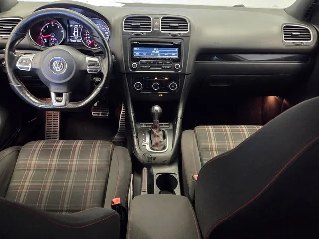 Used 2014 White Volkswagen Wolfsburg Edition image 15
