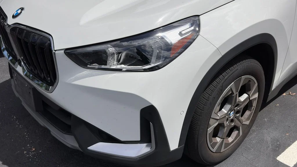 Used 2023 Alpine White BMW xDrive28i image 11