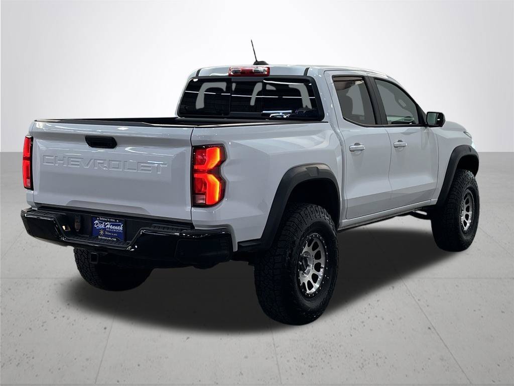 Used 2025 White Chevrolet ZR2 image 10