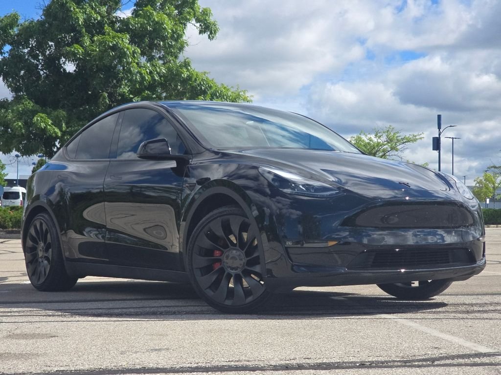 Used 2022 Tesla Model Y Performance with VIN 7SAYGDEF9NF576541 for sale in Columbus, OH