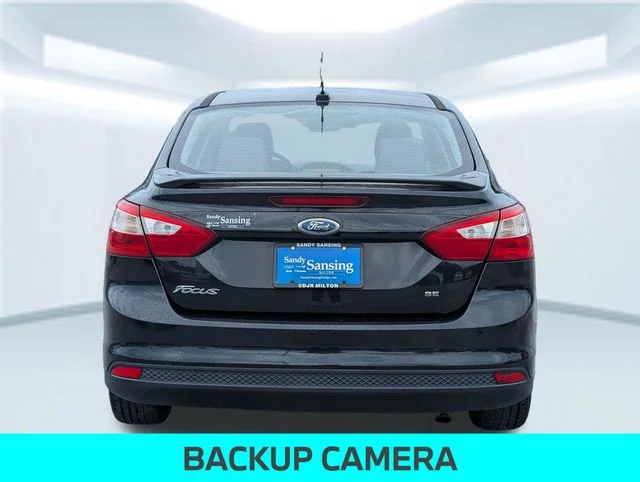 Used 2012 Black Ford SE image 4