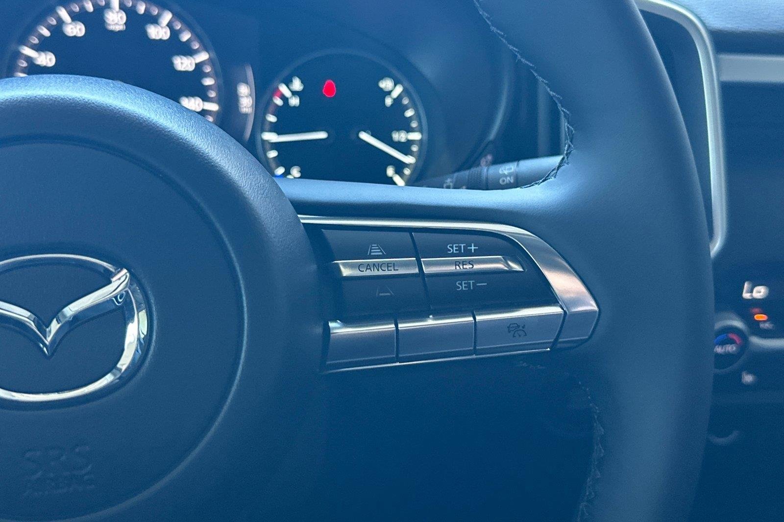 New 2026 Wind Chill Pearl Mazda 2.5 S Preferred image 28