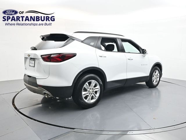 Used 2022 Summit White Chevrolet LT image 6