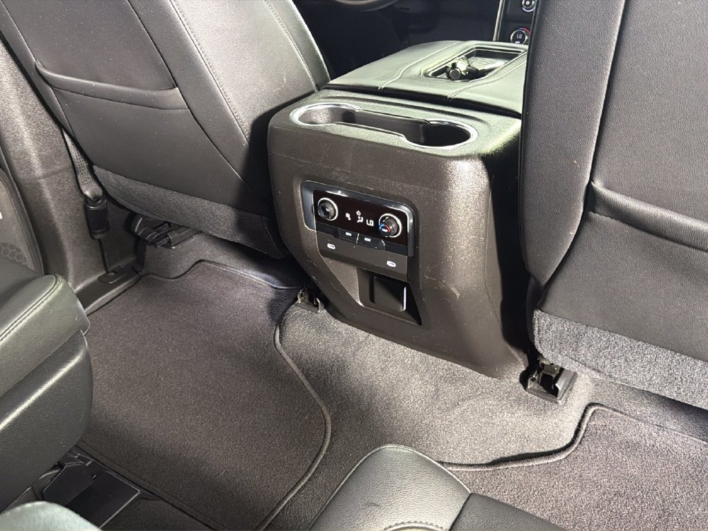 Used 2021 BLACK Chevrolet LT image 32