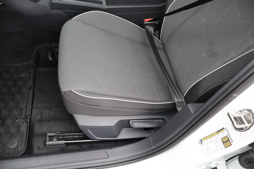 2026 Volkswagen Jetta Sport - Photo 38