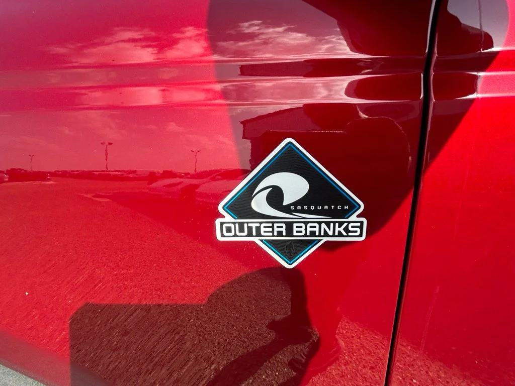New 2026 Ruby Red Metallic Tinted Clearcoat Ford Outer Banks® image 10