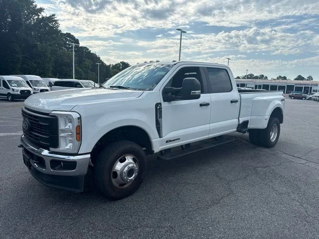 Used 2024 Oxford White Ford XL image 8
