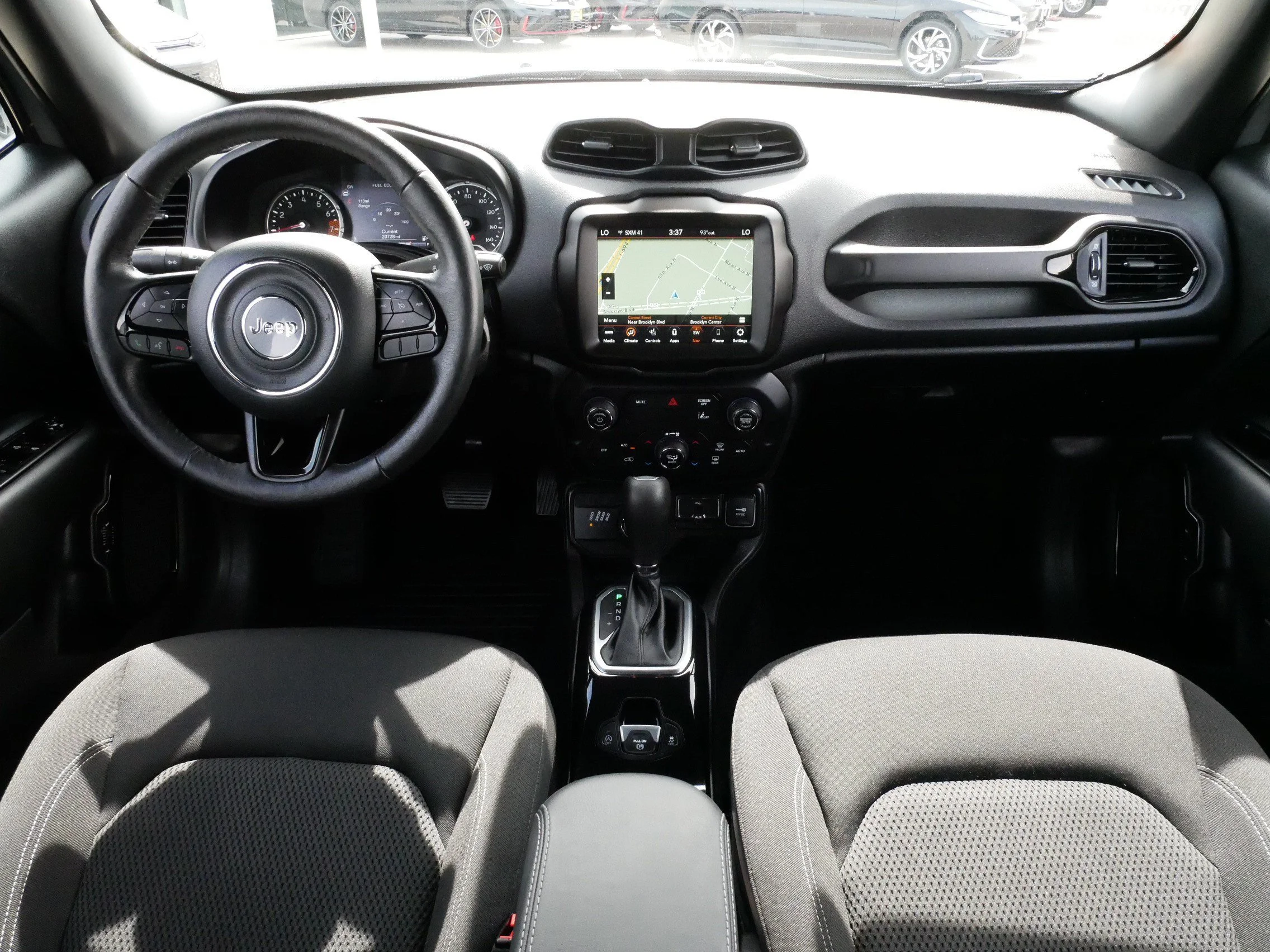 Used 2022 Sting-Gray Clearcoat Jeep Altitude image 10