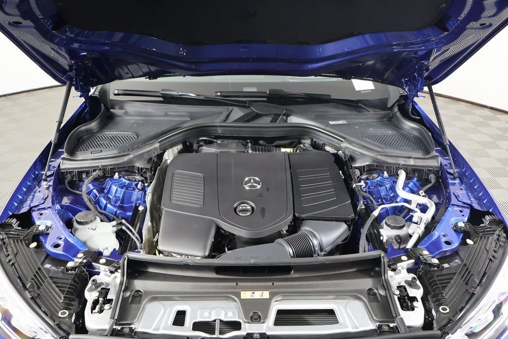 New 2027 Starling Blue Metallic Mercedes-Benz GLC 300 image 9