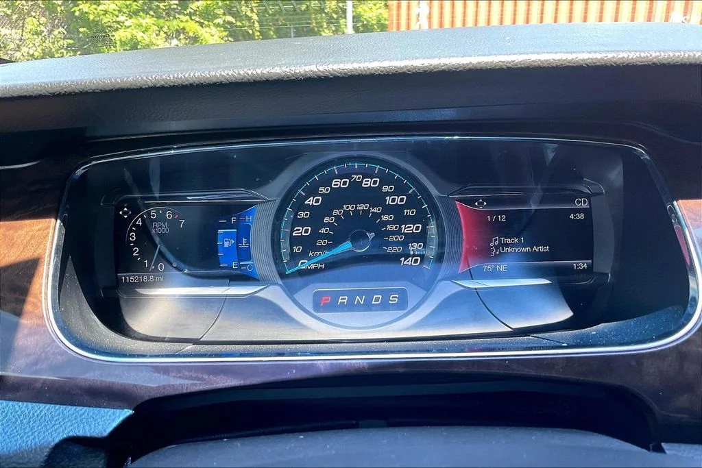 Used 2014 Blue Ford Limited image 20