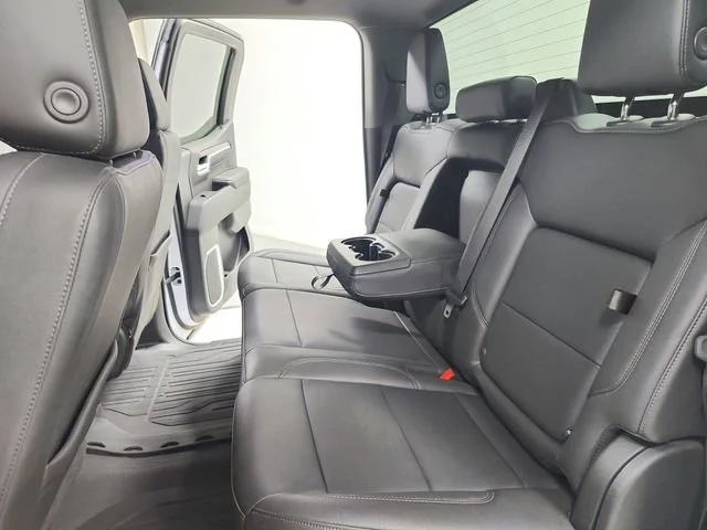 Used 2023 White Frost Tricoat GMC SLT image 38