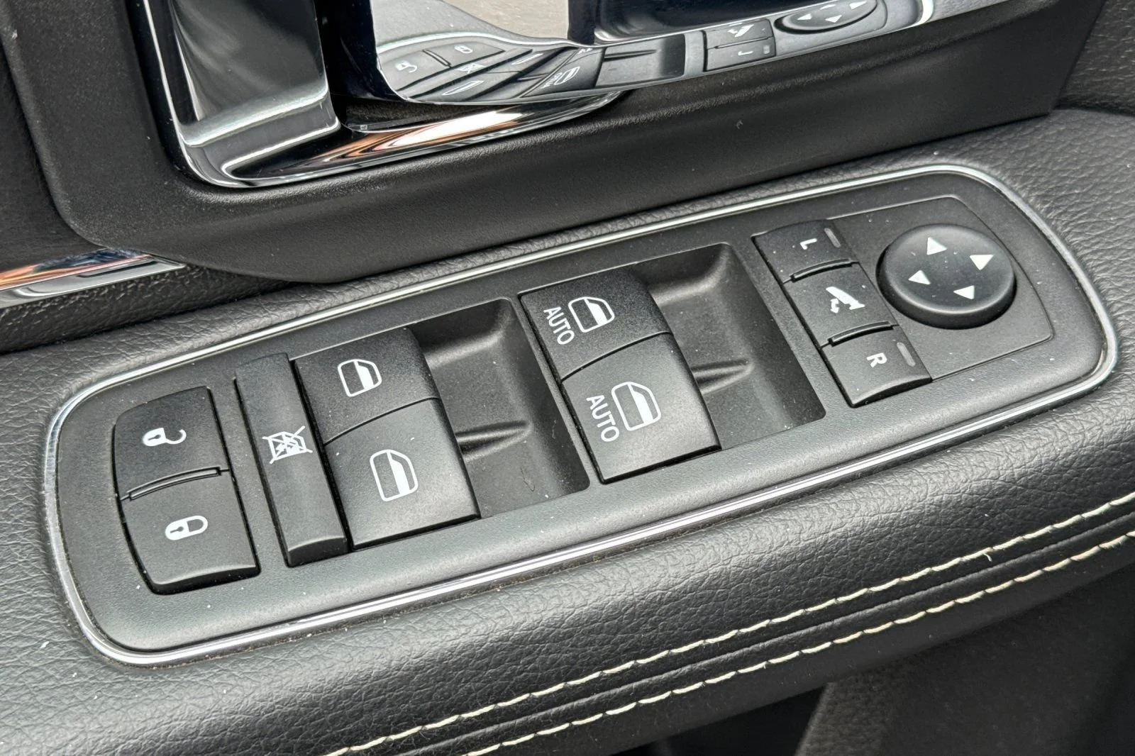 2019 RAM Ram 1500 Classic Laramie - Photo 11