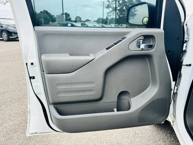 Used 2019 White Nissan SV image 13