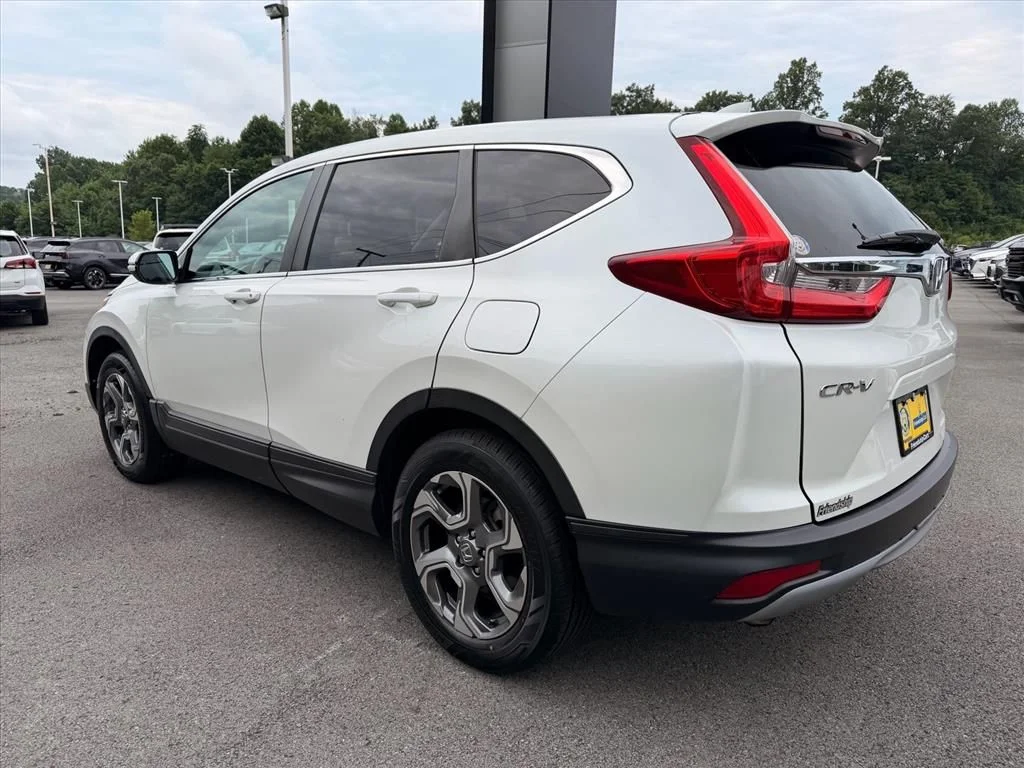 Used 2019  Honda EX image 5