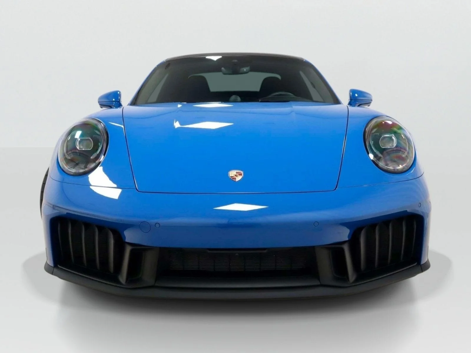 Used 2025 Lugano Blue Porsche Carrera GTS image 8