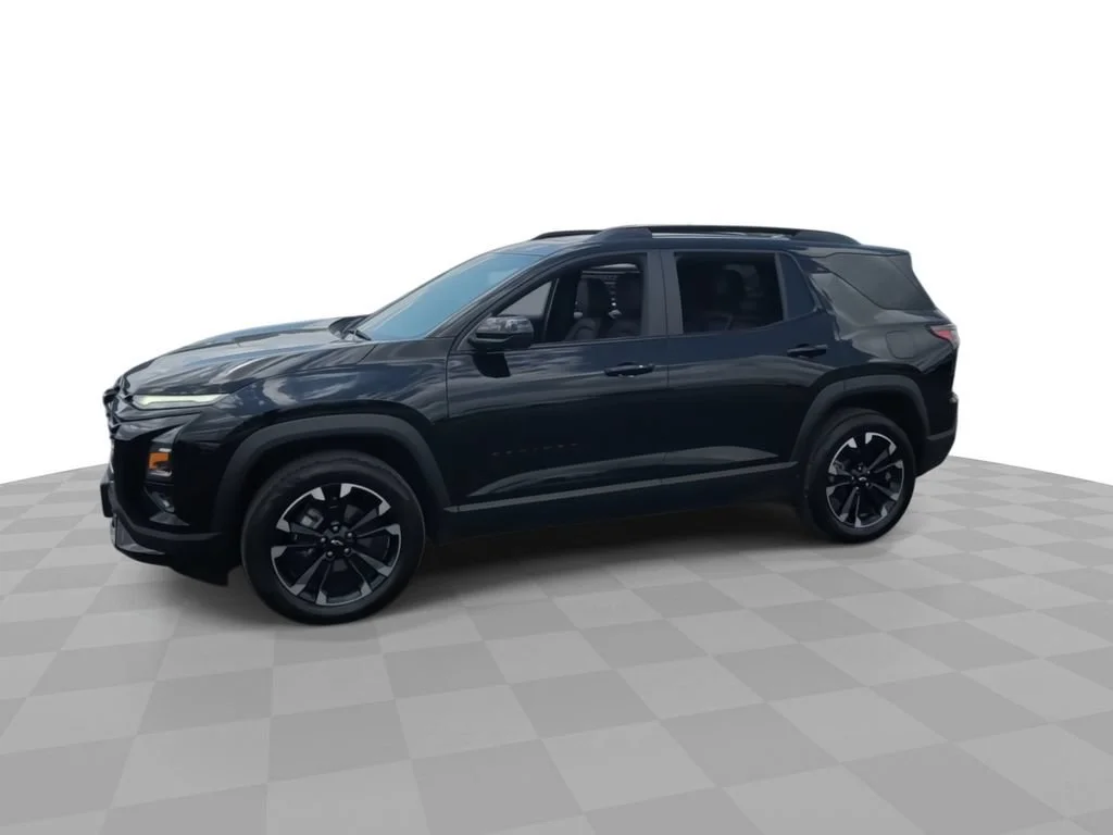 Used 2025 Mosaic Black Metallic Chevrolet RS image 4