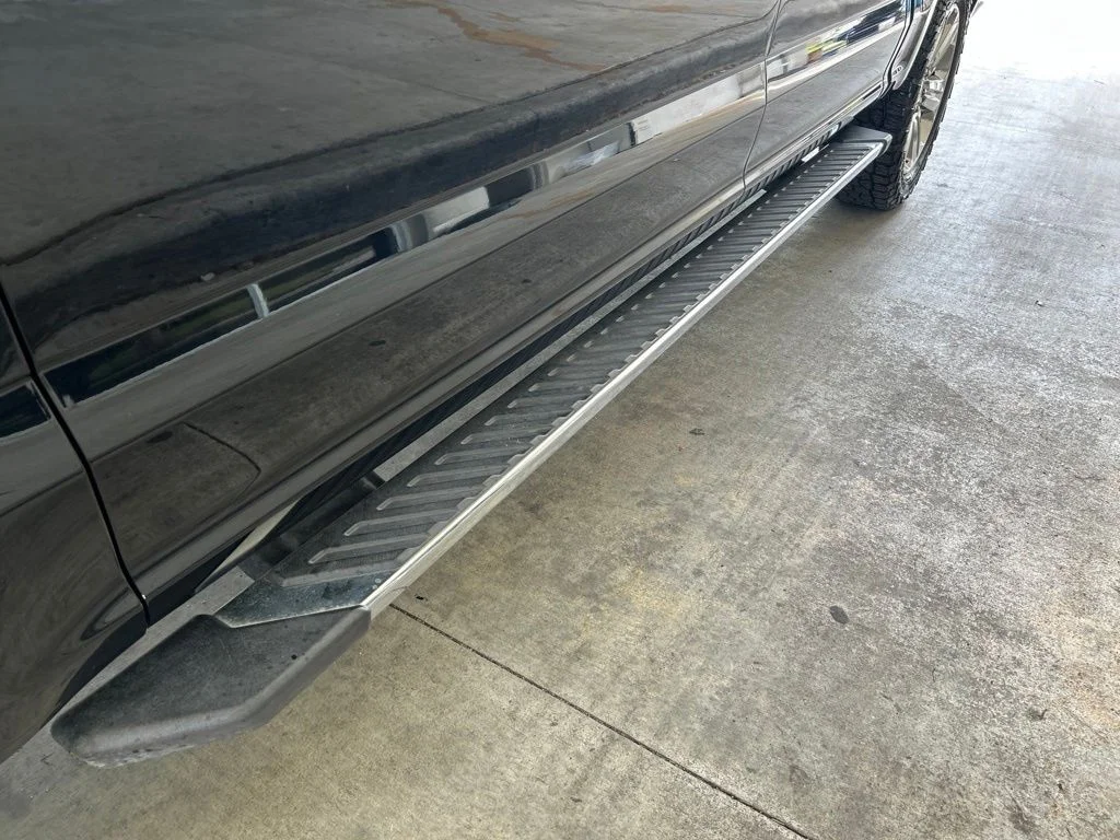 Used 2019 Black Ford XLT image 16