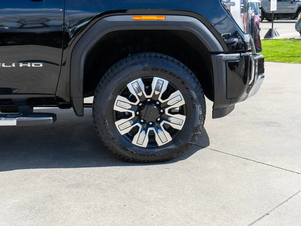 2026 GMC Sierra 2500HD Denali - Photo 36
