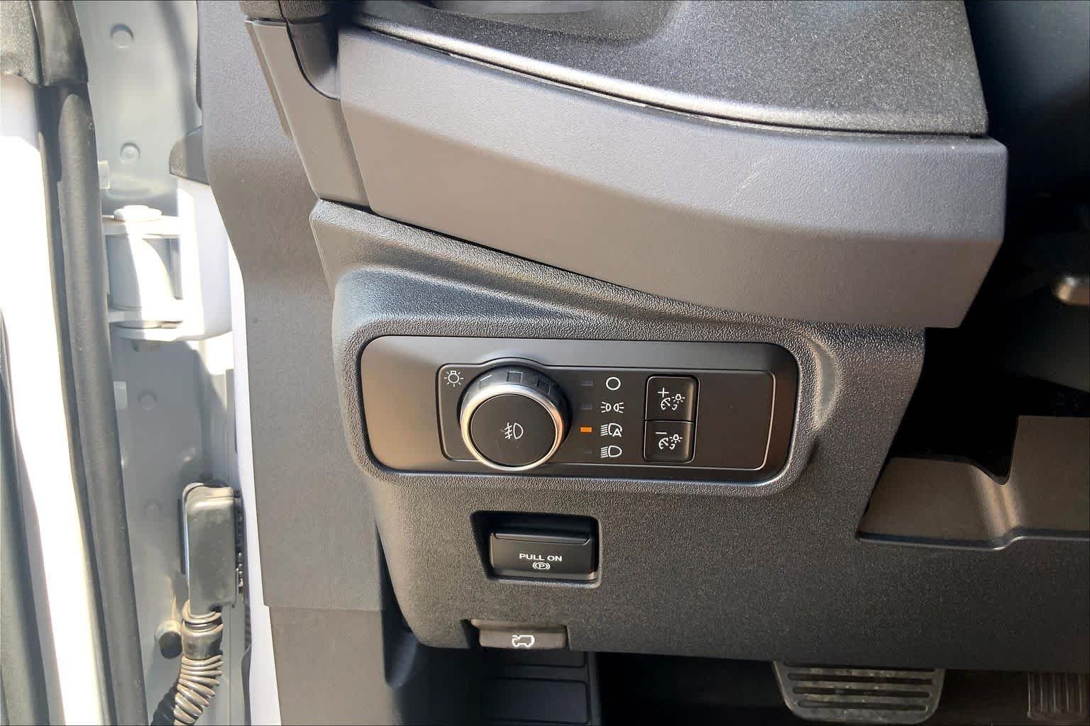 New 2026 Oxford White Ford Badlands® image 20