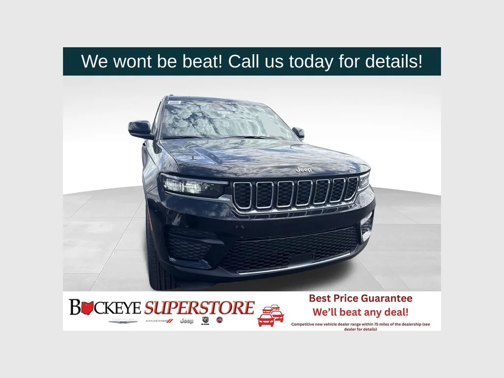New 2026 Diamond Black Crystal Pearl-Coat Exterior Paint Jeep Laredo X image 1