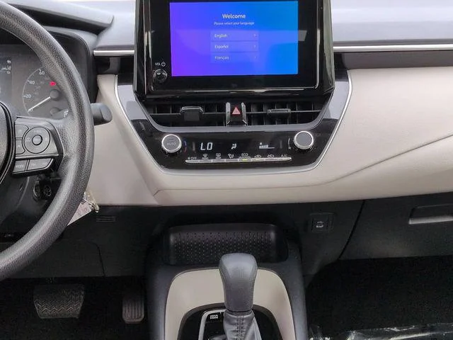 Certified Used 2024 WIND CHILL PEARL Toyota  image 17