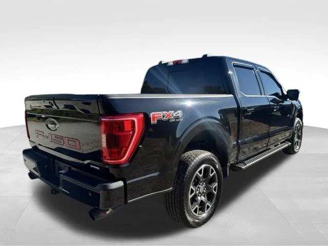 Used 2022 Black Ford XLT image 8