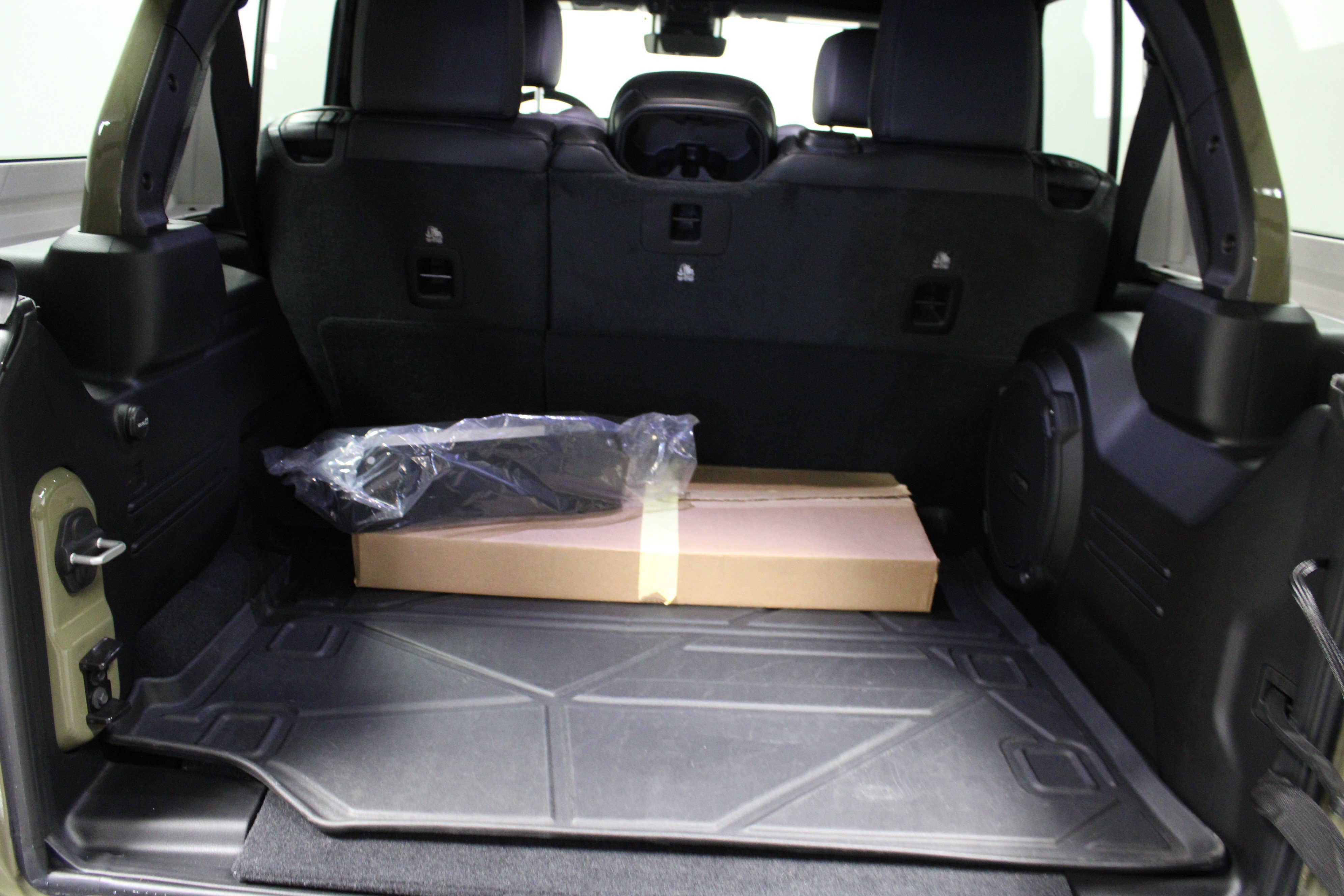 Used 2025 41 Jeep Rubicon 392 image 15