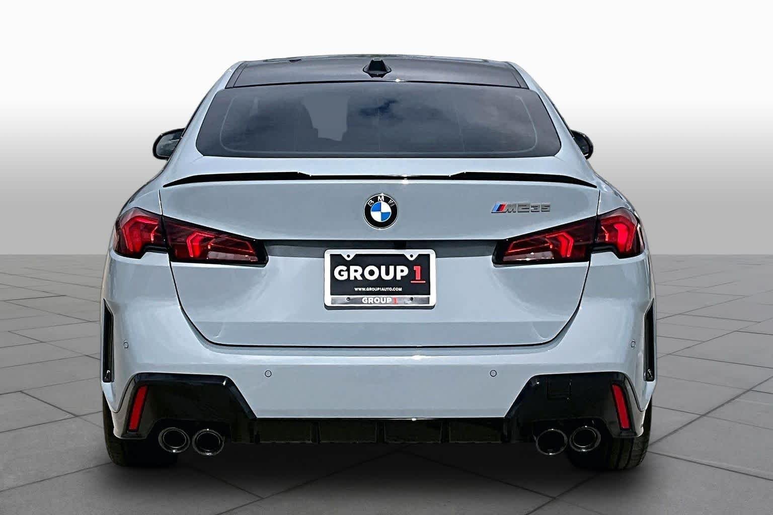 2025 BMW 2 Series M235 - Photo 8