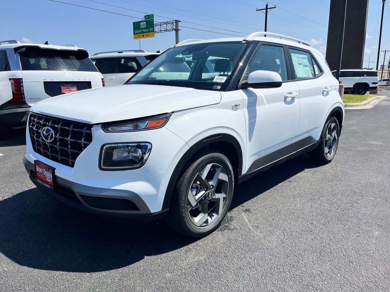 New 2026 White Hyundai SEL image 3