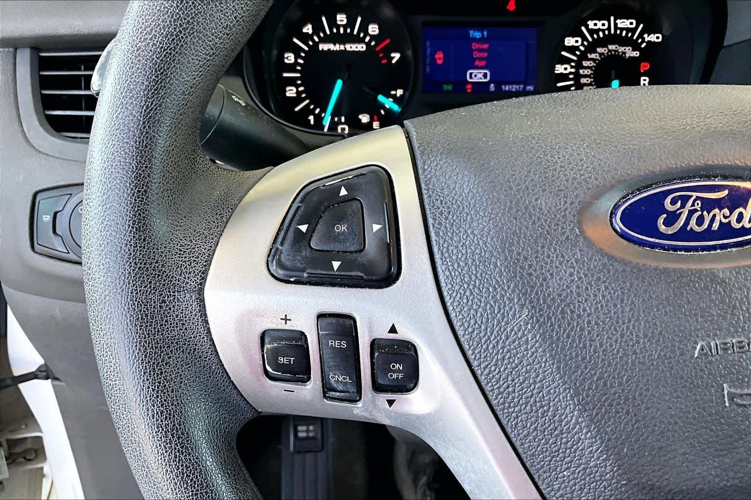Used 2013 White Suede Ford SE image 22