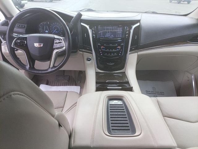 Used 2020 Gray Cadillac Premium image 13