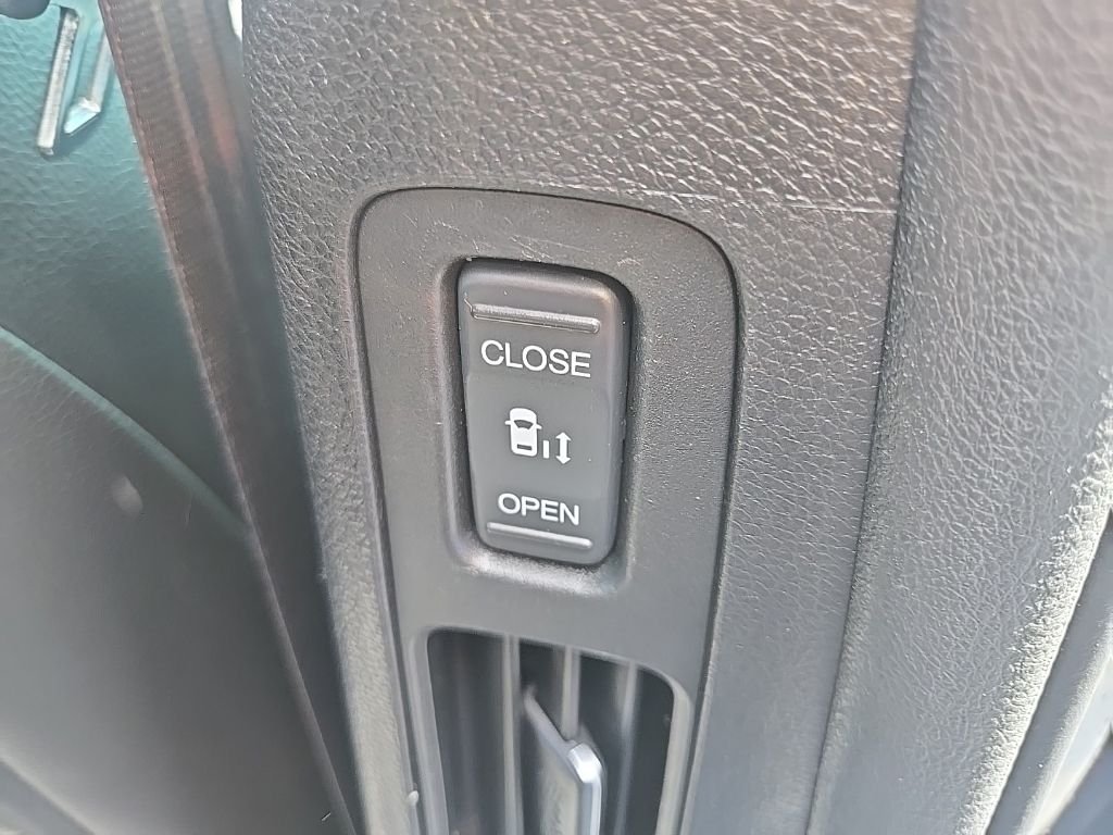 Used 2021  Honda Touring image 88