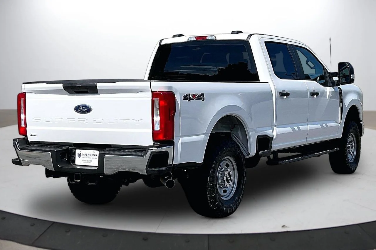 Certified Used 2024 White Ford XL image 9