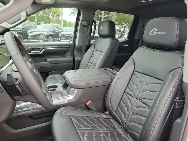 2025 Chevrolet Silverado 1500 RST - Photo 18