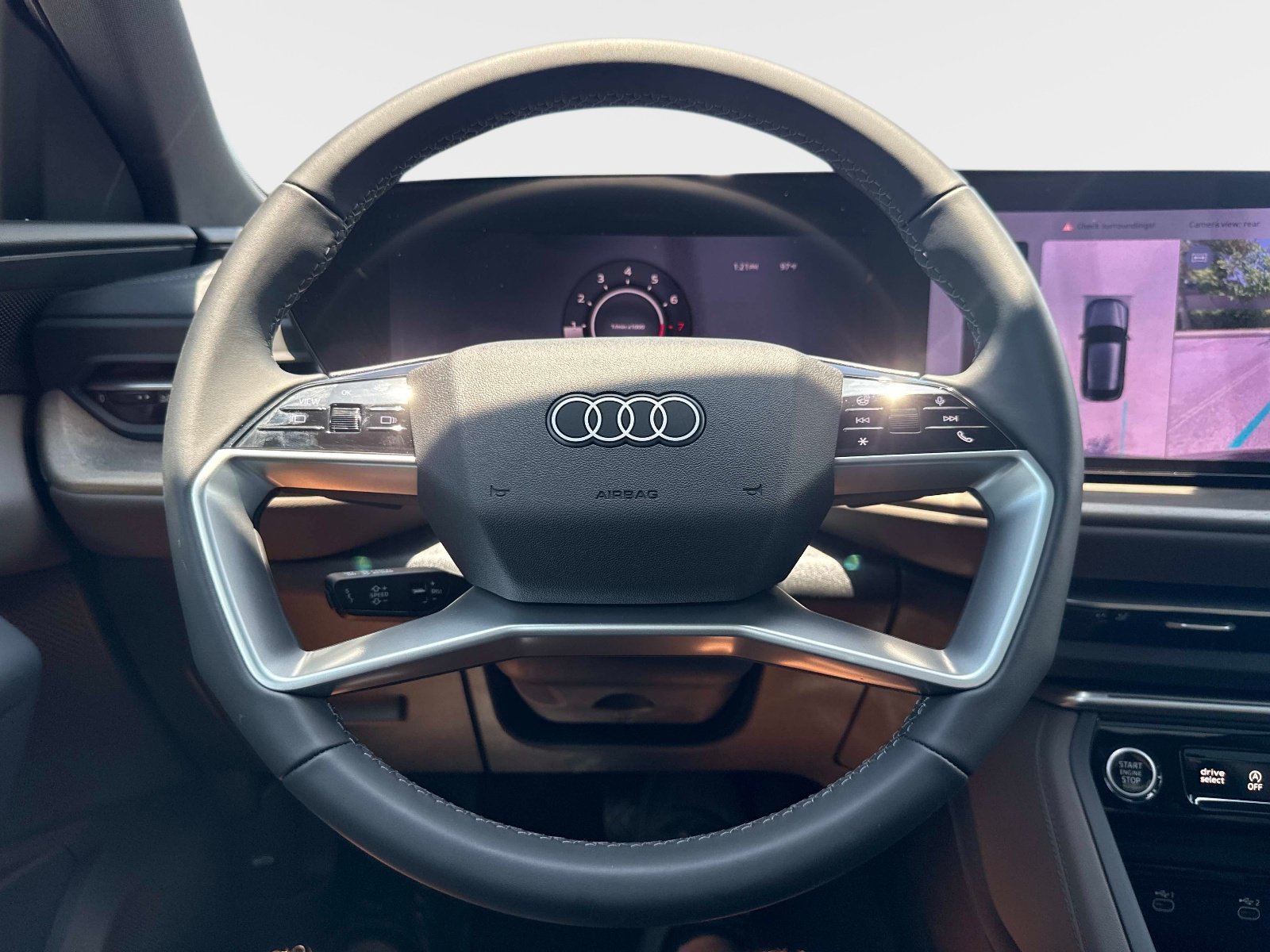 New 2026 Daytona Gray Pearl Effect Audi Premium image 28