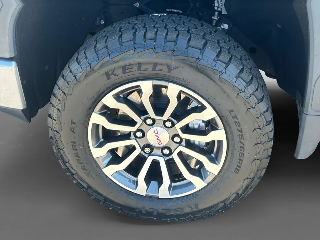 Used 2021 Gray GMC AT4 image 15