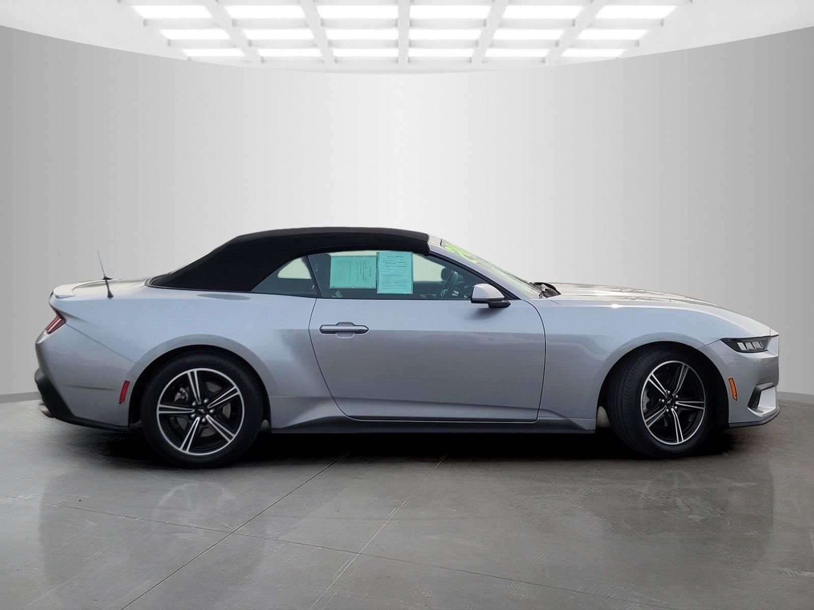 2024 Ford Mustang EcoBoost Premium photo 2
