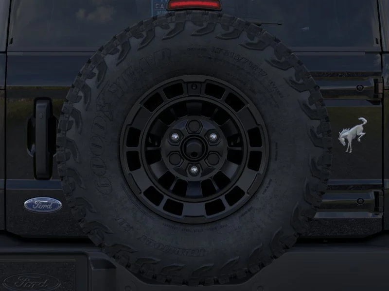 New 2026 Shadow Black Ford Outer Banks® image 24