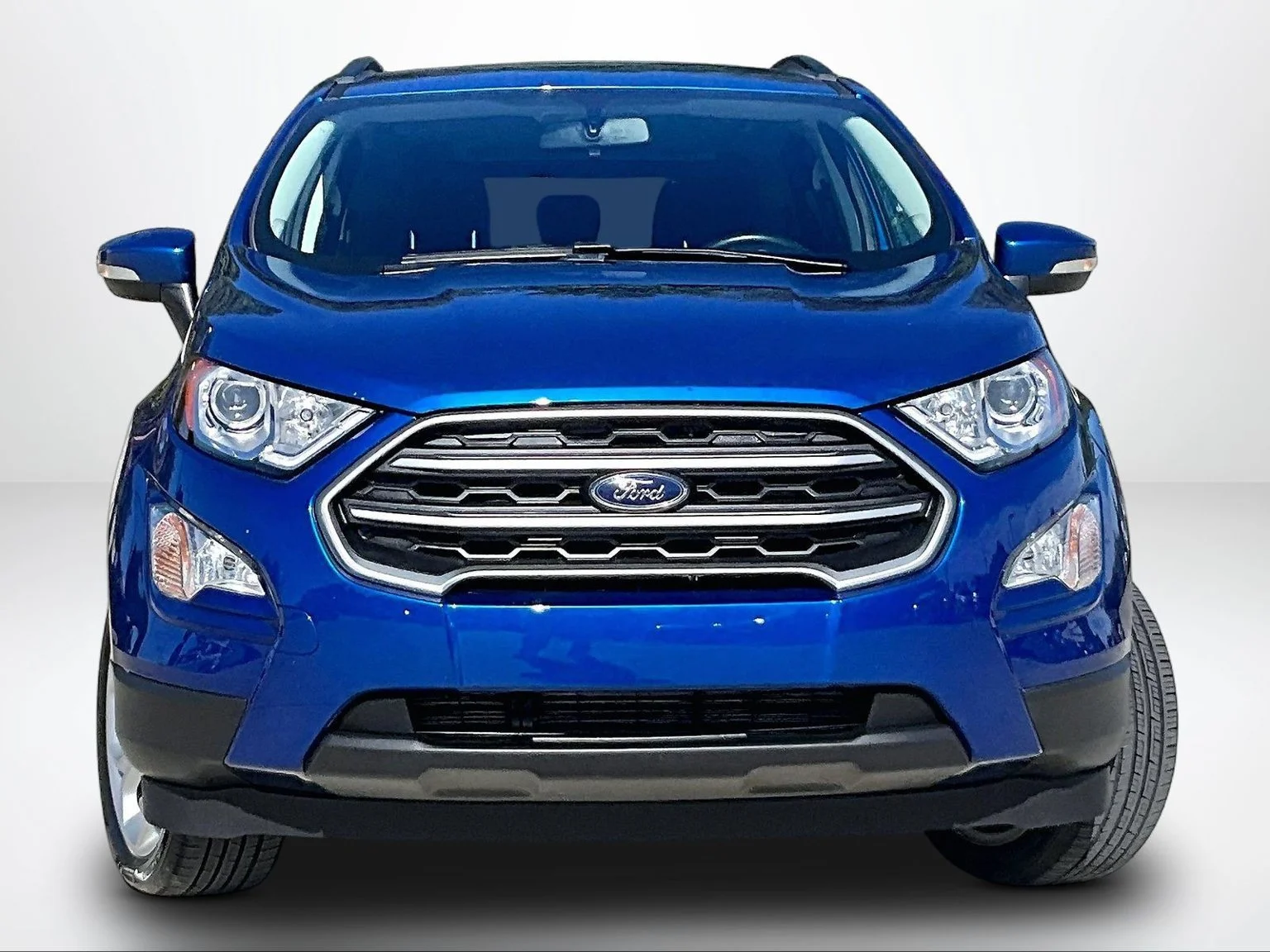 Used 2022 Blue Ford SE image 4