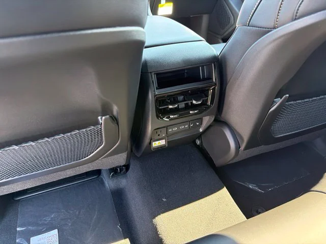 New 2026 White Jeep  image 10