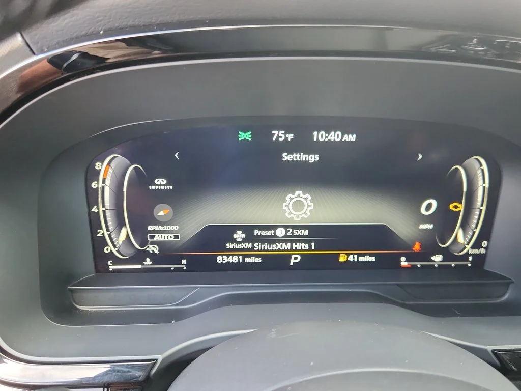 Used 2022 Black INFINITI LUXE image 22