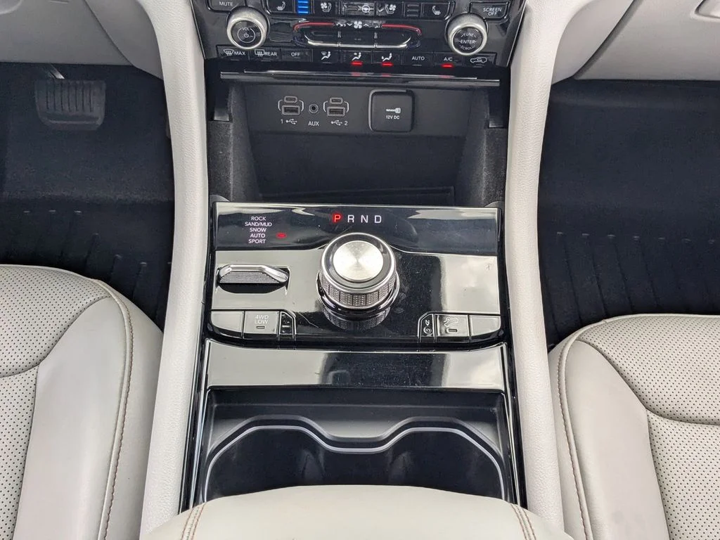 Used 2021 Silver Jeep Overland image 20