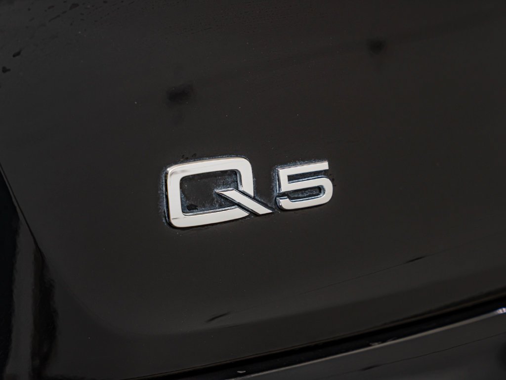 Used 2018 Black Audi 2.0T Premium Plus image 17