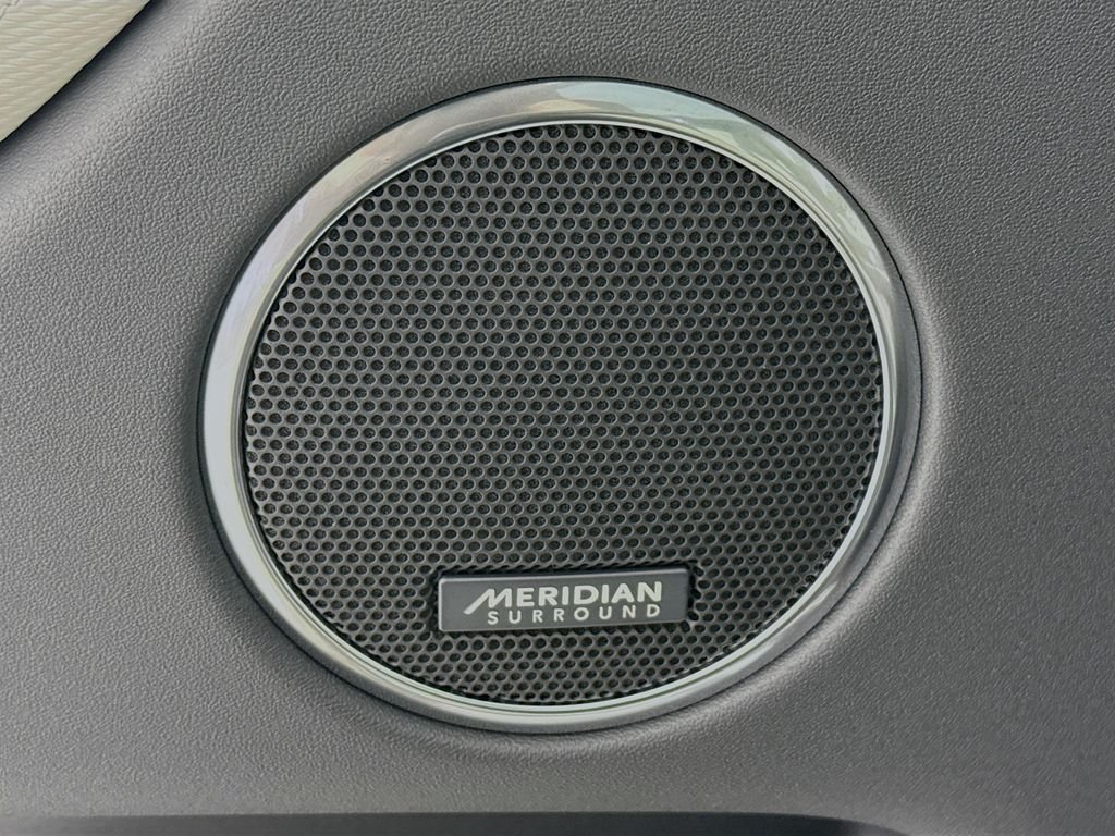 New 2025 Hakuba Silver LAND ROVER Dynamic SE image 20