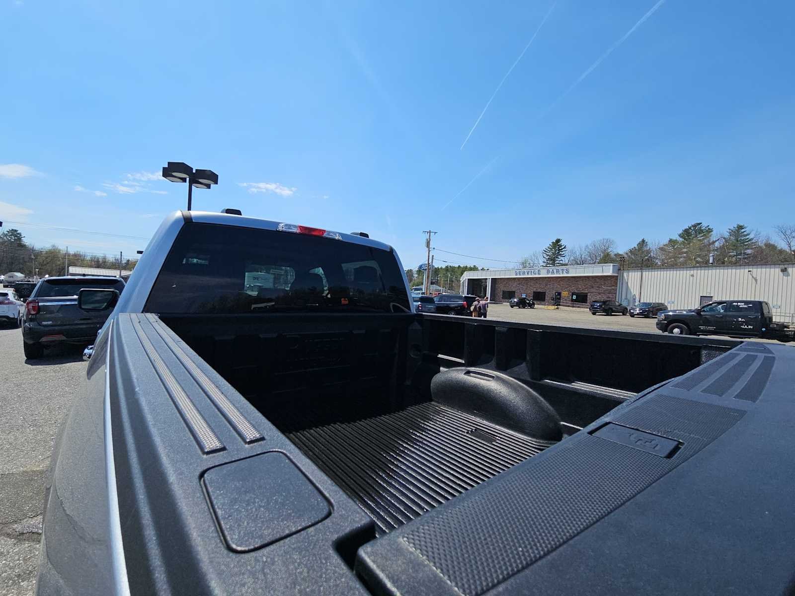 Used 2024 Iconic Silver Ford XLT image 16