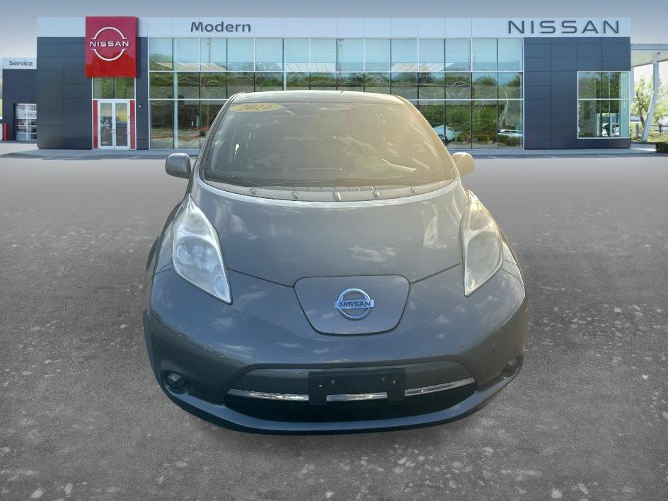 Used 2016 Gun Metallic Nissan S image 2