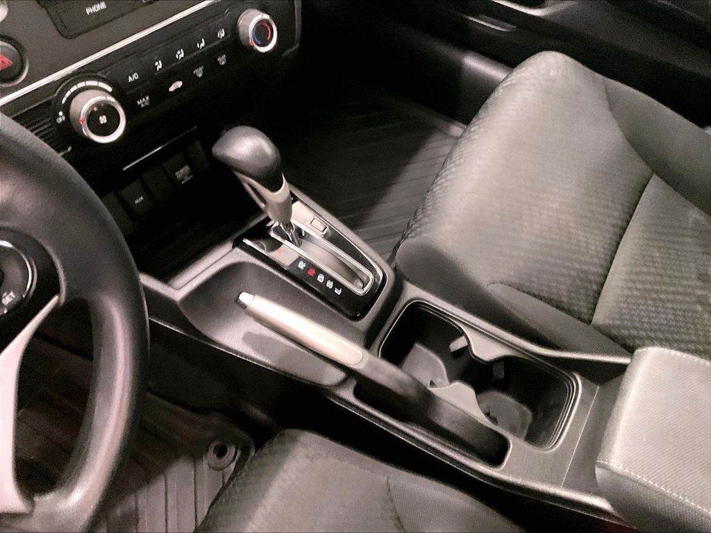 Used 2014 Silver / Black Honda LX image 20