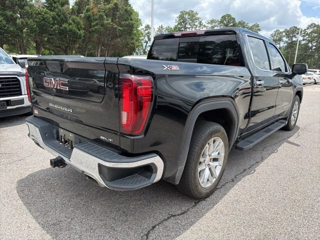 Used 2022 Black GMC SLT image 3