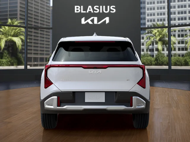 New 2027 White Kia S image 3