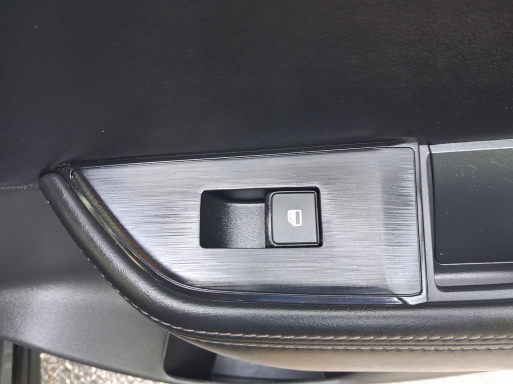 Used 2024 Gray Nissan SV image 29